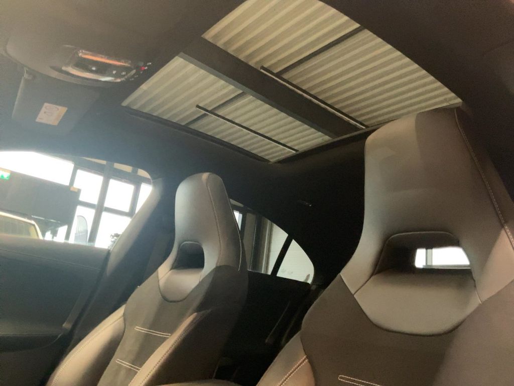 Mercedes-Benz CLA 250 2021