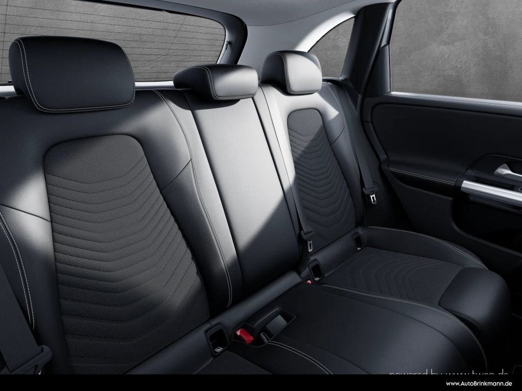 Mercedes-Benz B 180 2024