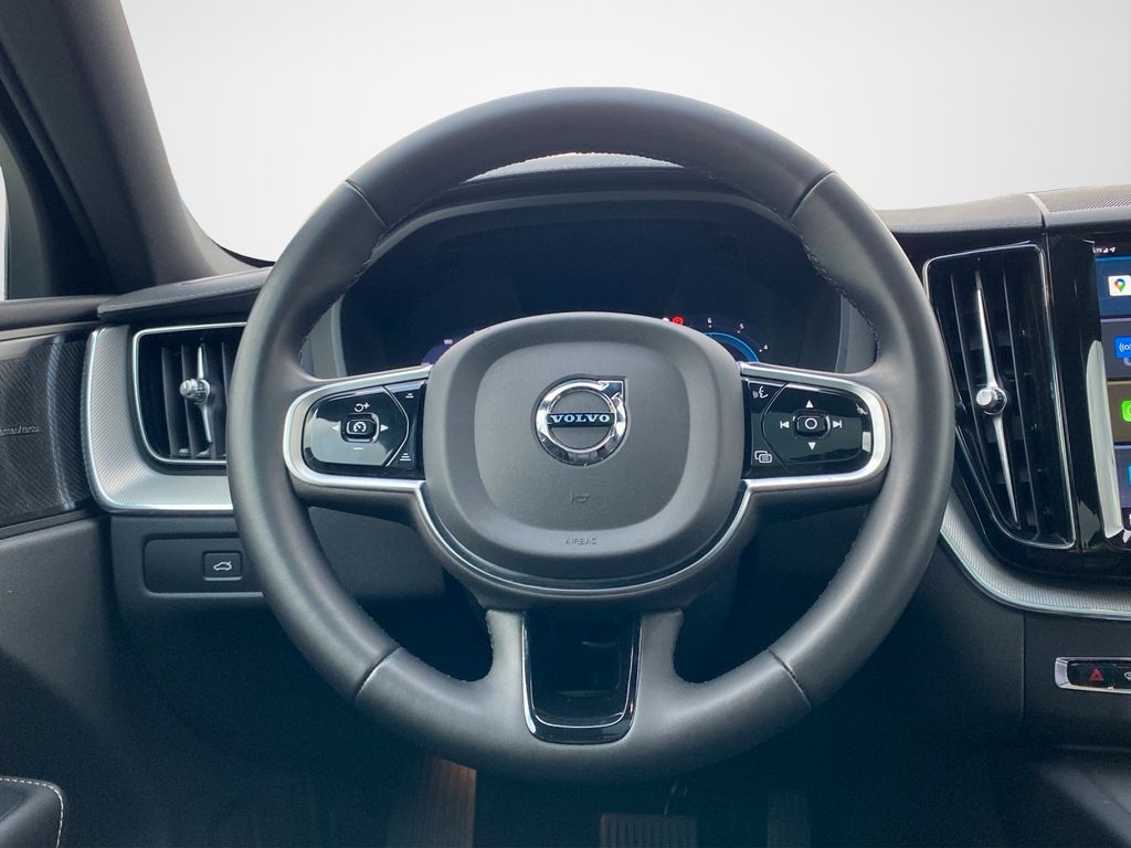 Volvo XC60 2022