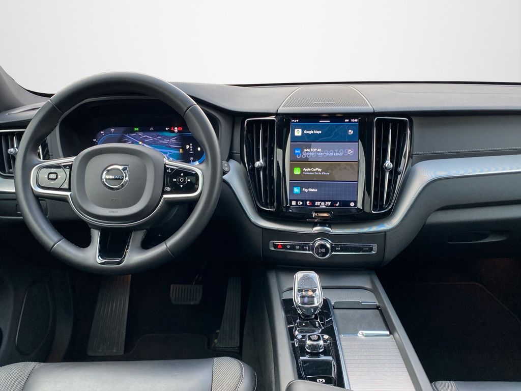 Volvo XC60 2022