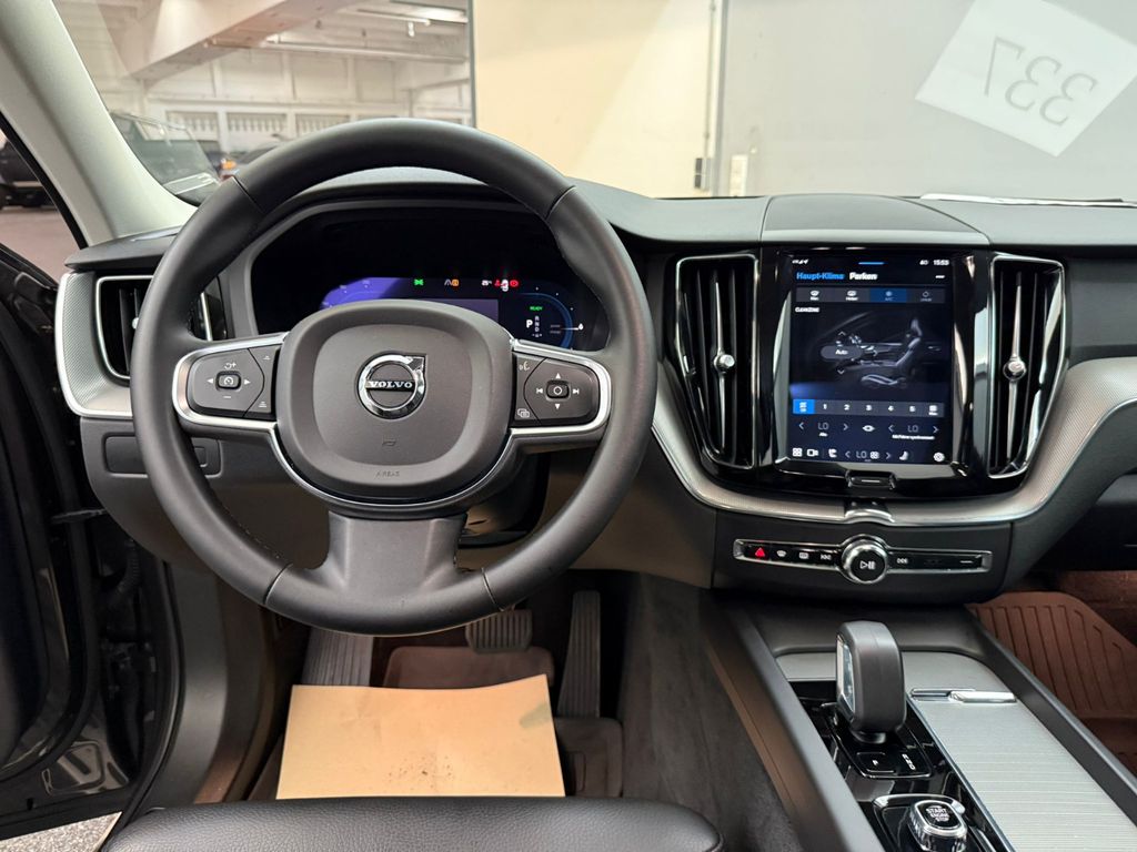 Volvo XC60 2023