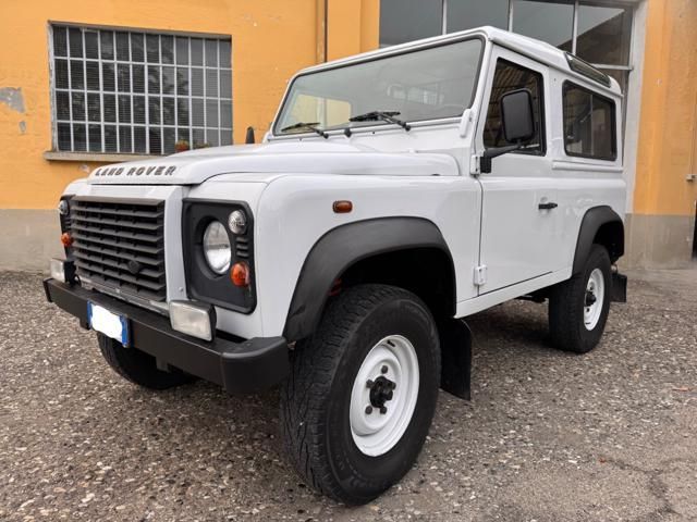 Land Rover Defender 2014