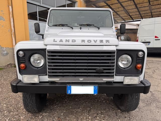 Land Rover Defender 2014