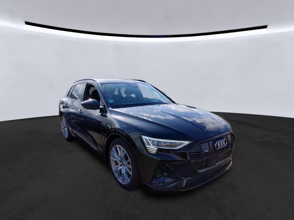 Audi e-tron 2022