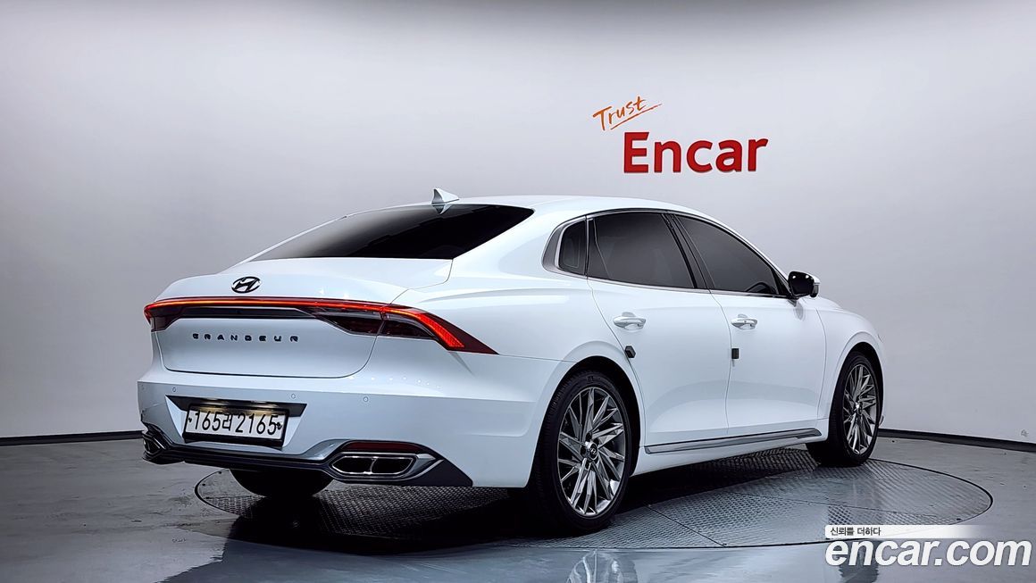 Hyundai Grandeur 2020