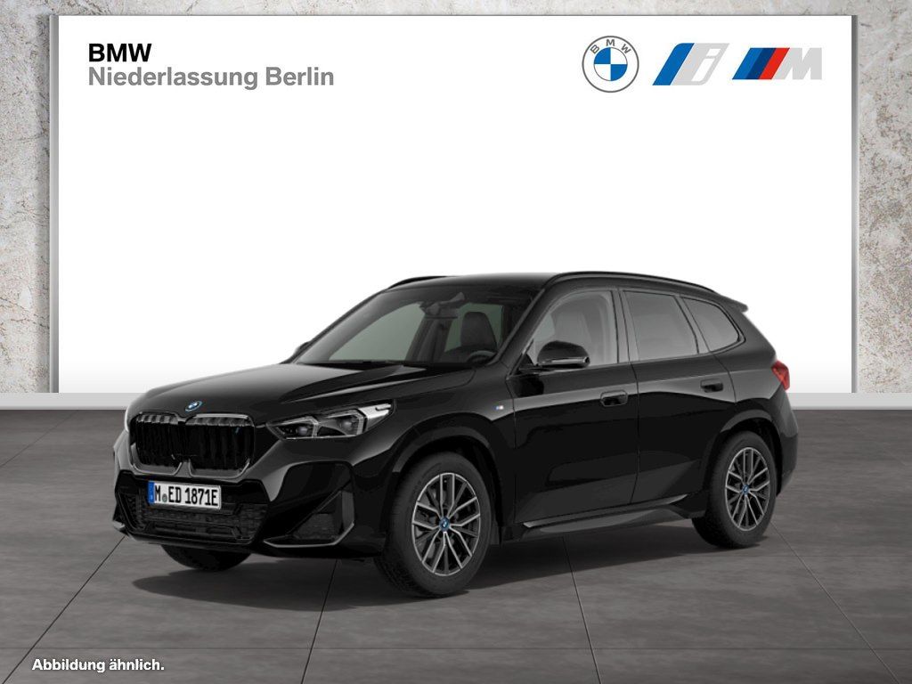BMW iX1 2023