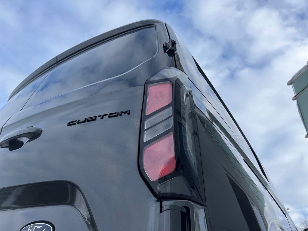 Ford Transit Custom 2025