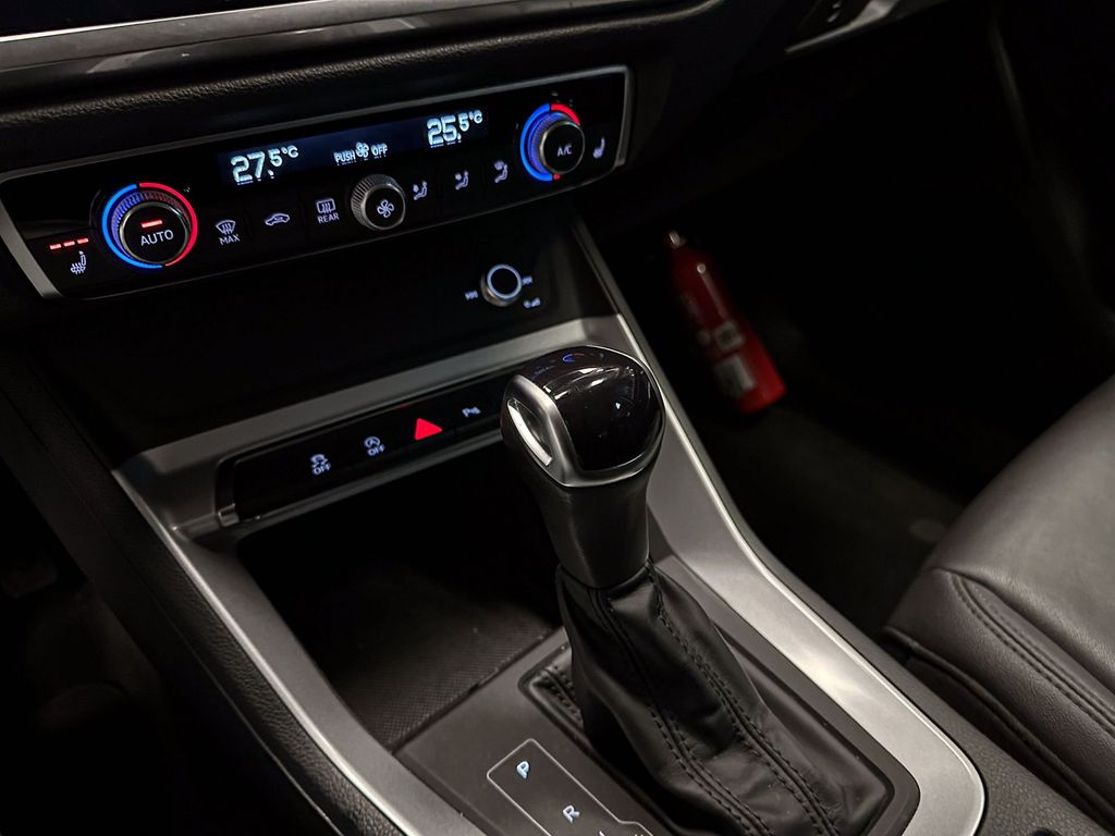 Audi Q3 2021