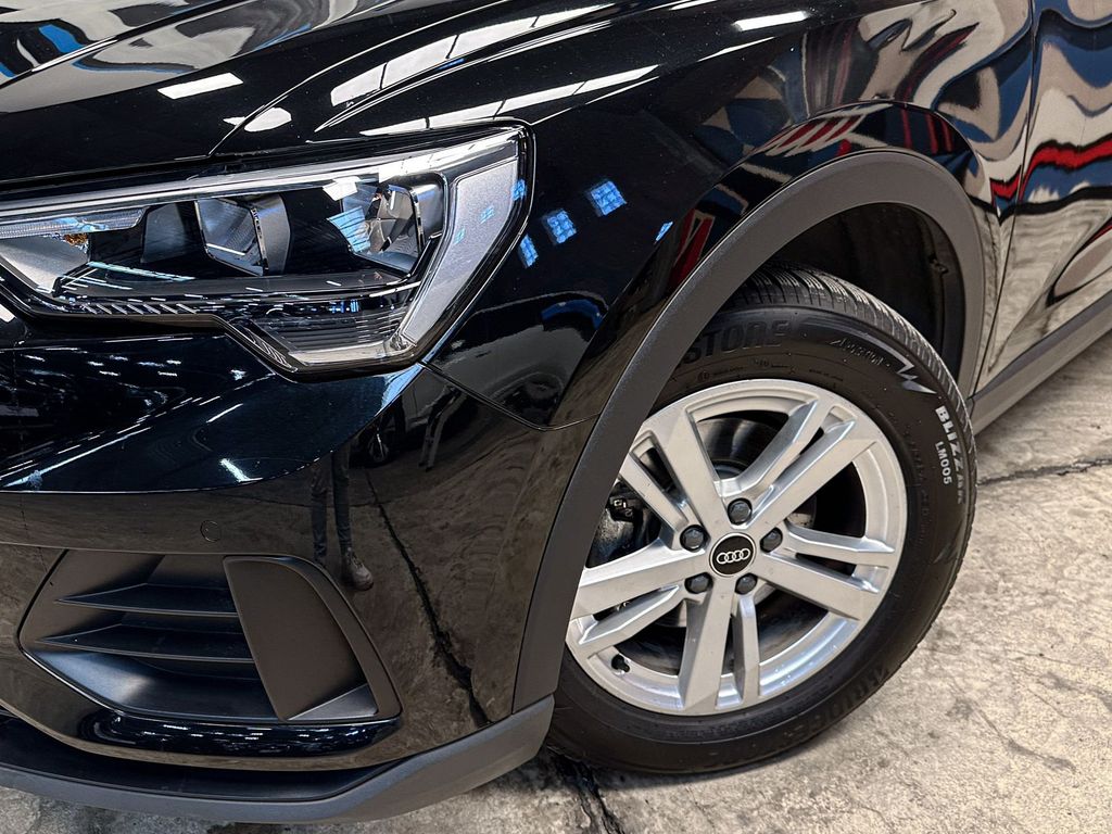 Audi Q3 2021
