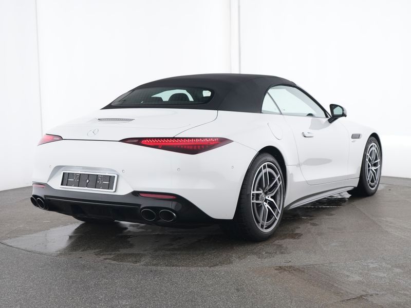 Mercedes-Benz SL 43 AMG 2025