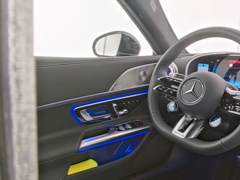 Mercedes-Benz SL 43 AMG 2025