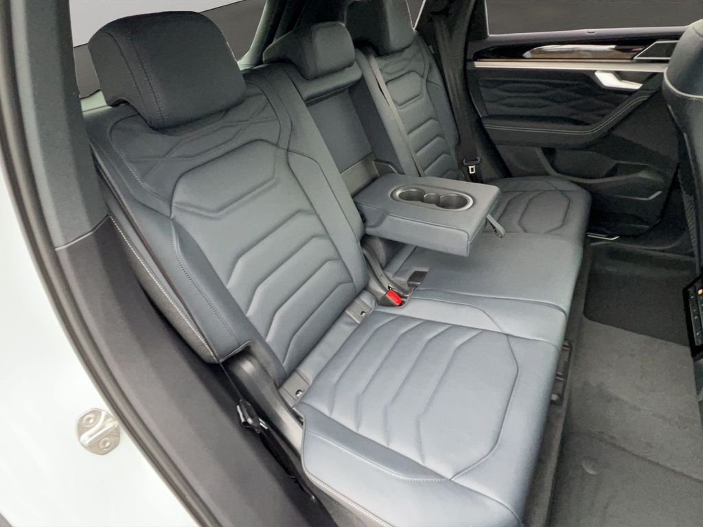 Volkswagen Touareg 2025