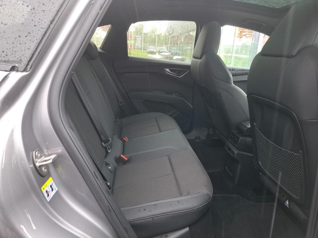 Audi Q4 e-tron 2023