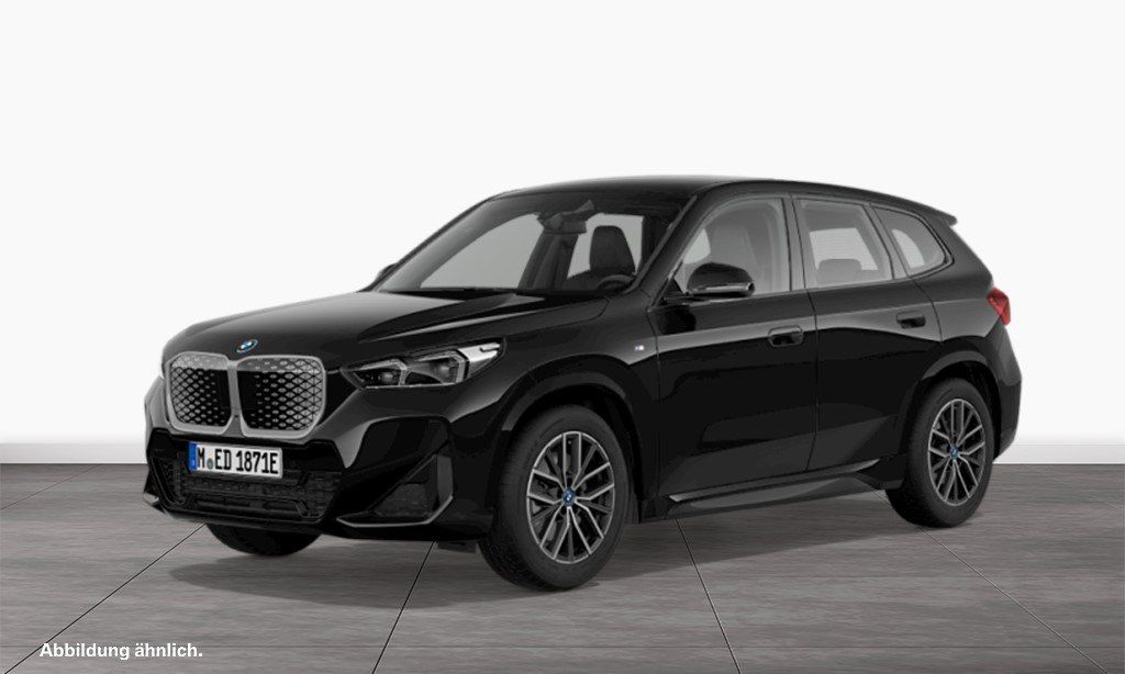 BMW iX1 2023