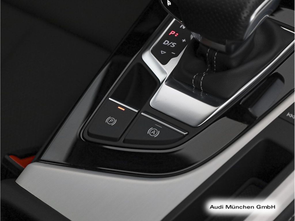 Audi A4 2023