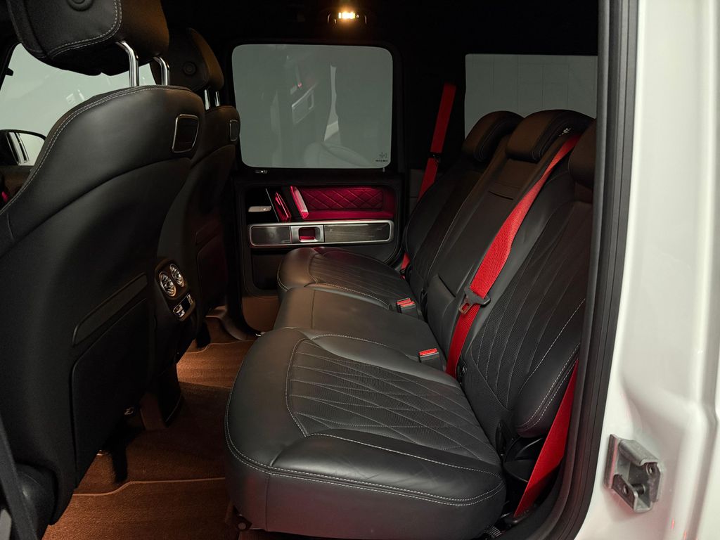 Mercedes-Benz G 500 2023