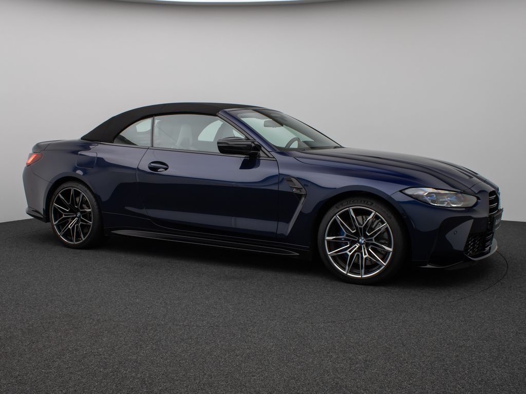 BMW M4 2022