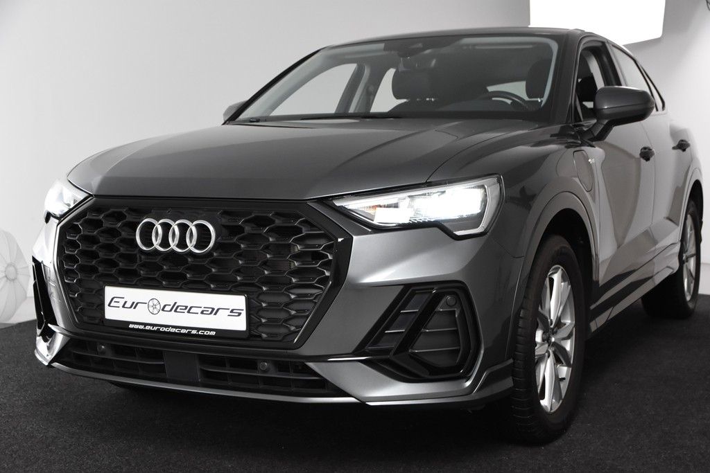 Audi Q3 2021