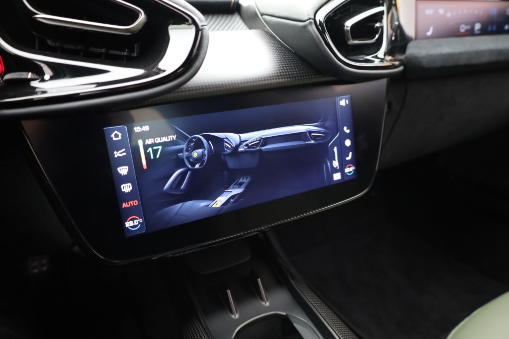 Ferrari 12Cilindri 2024