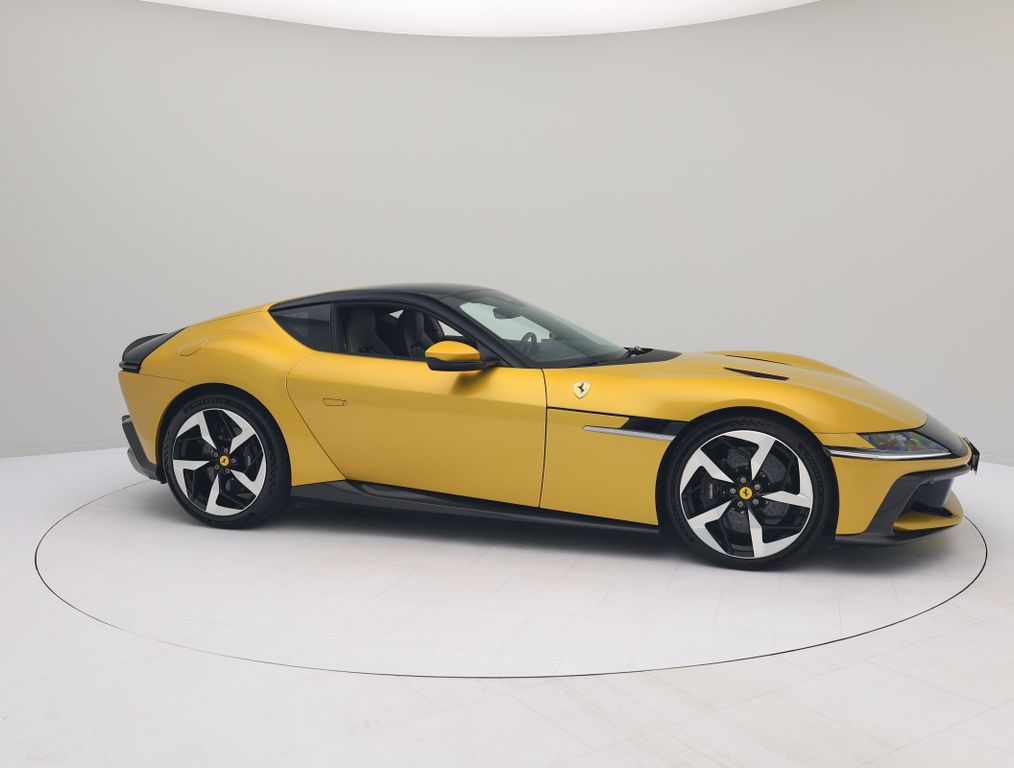 Ferrari 12Cilindri 2024