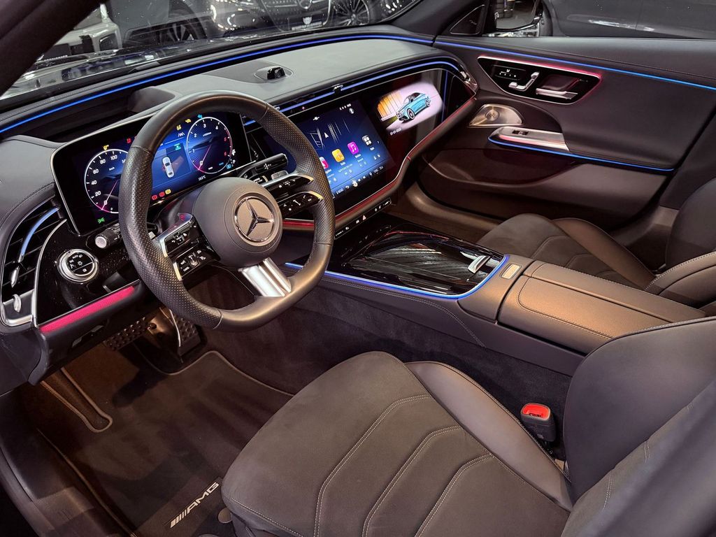 Mercedes-Benz E 220 2024