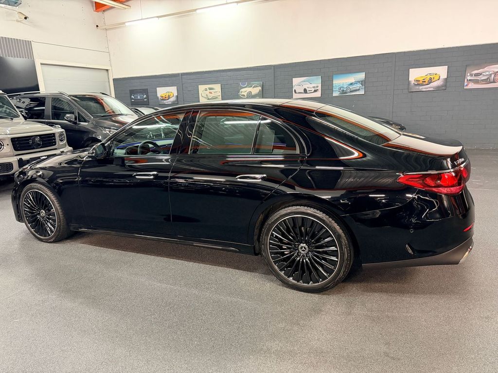 Mercedes-Benz E 220 2024