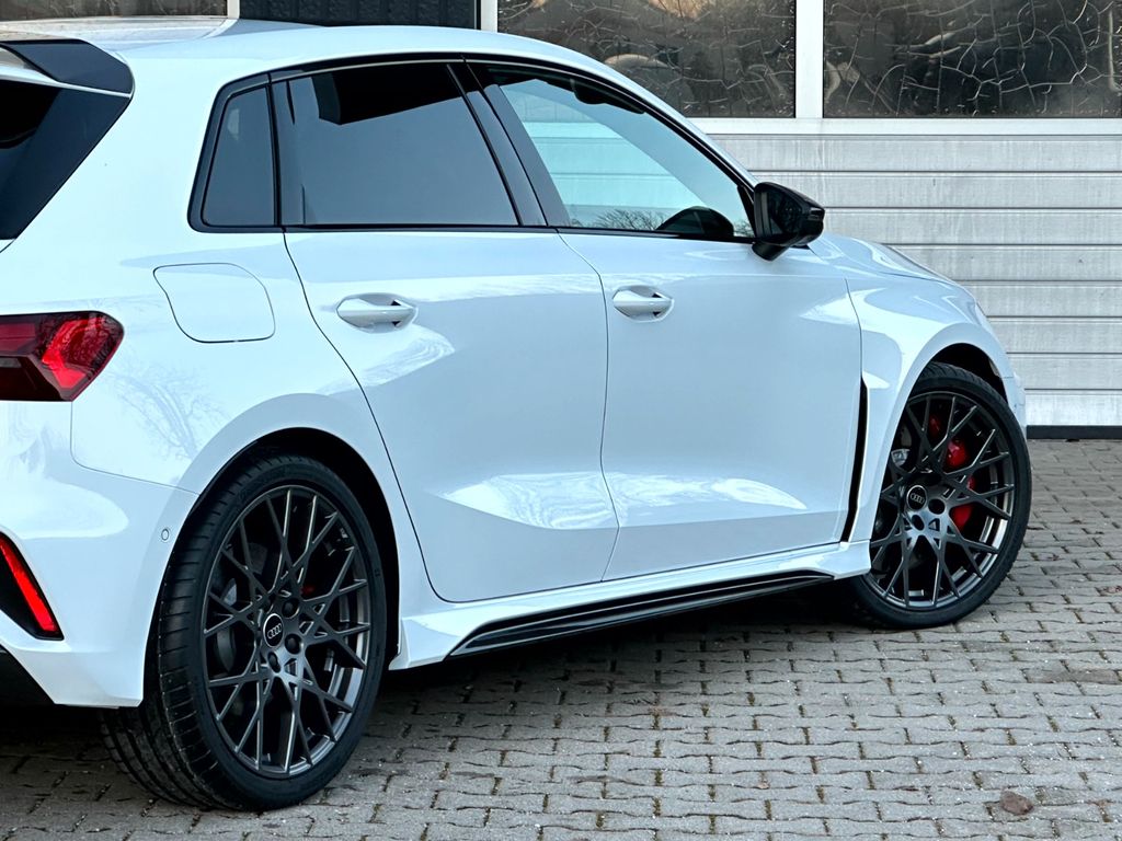 Audi RS3 2025