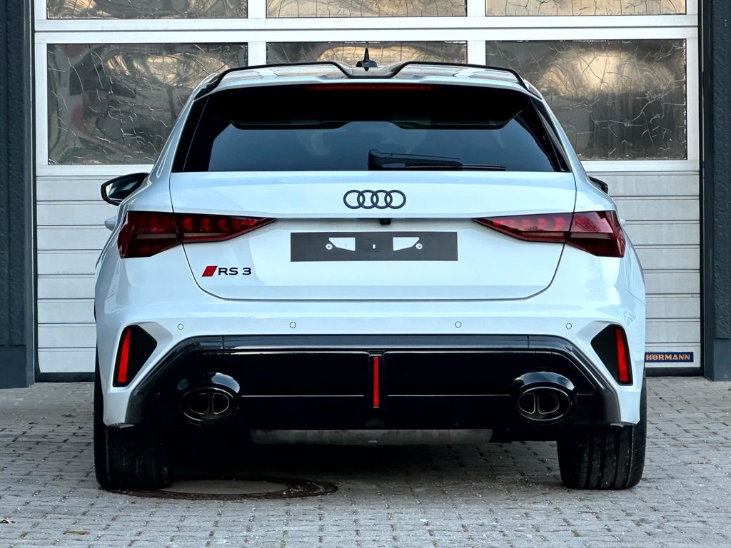 Audi RS3 2025