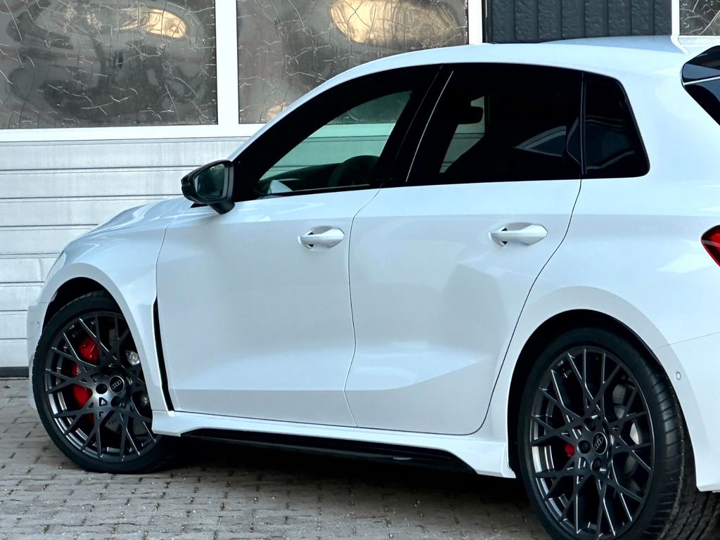 Audi RS3 2025