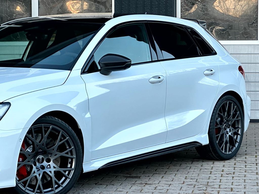 Audi RS3 2025