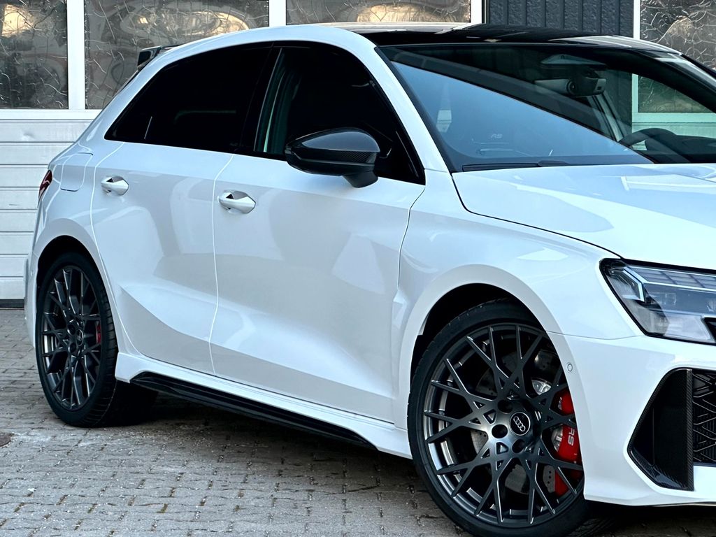 Audi RS3 2025