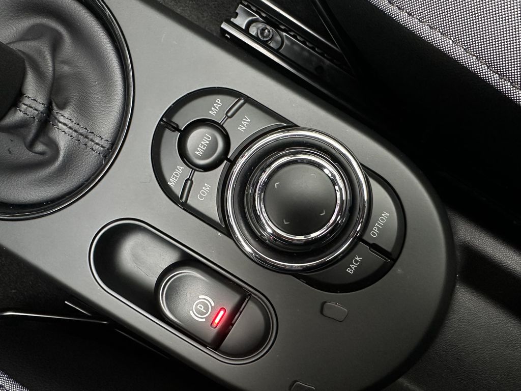 MINI Cooper S Cabrio 2021