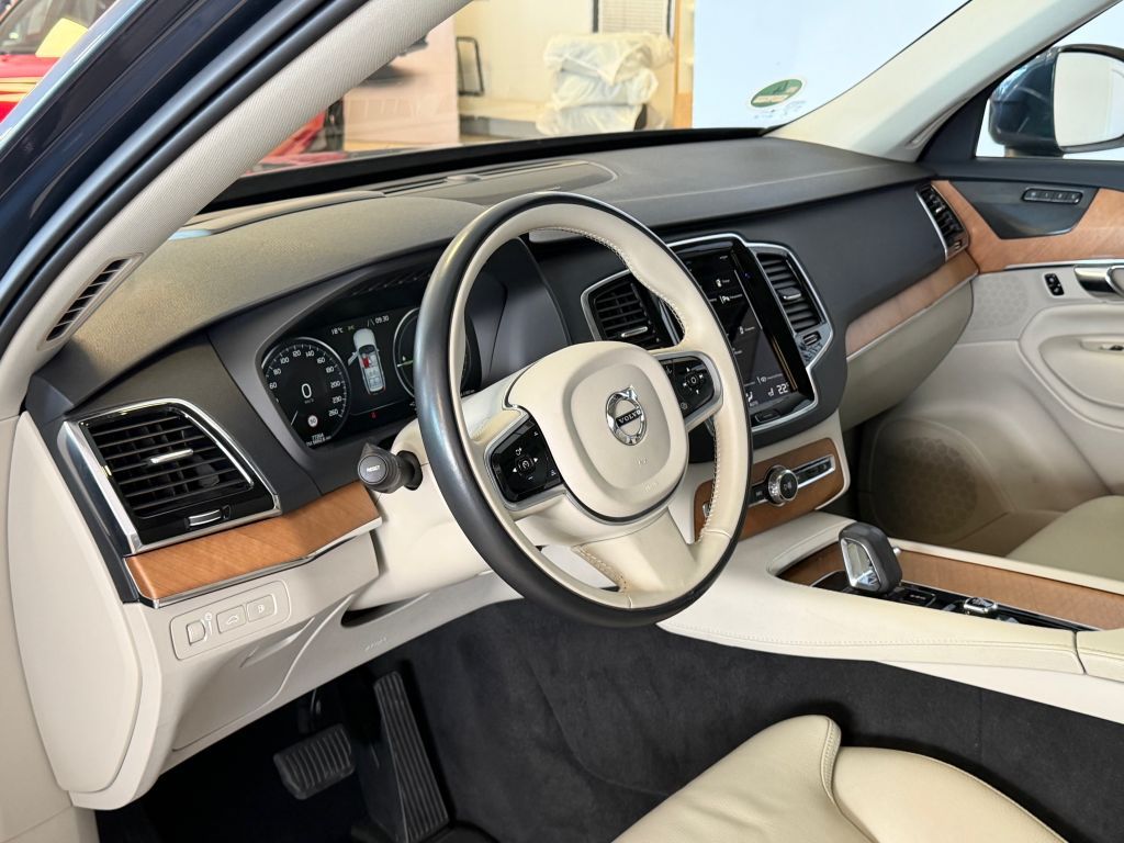 Volvo XC90 2021