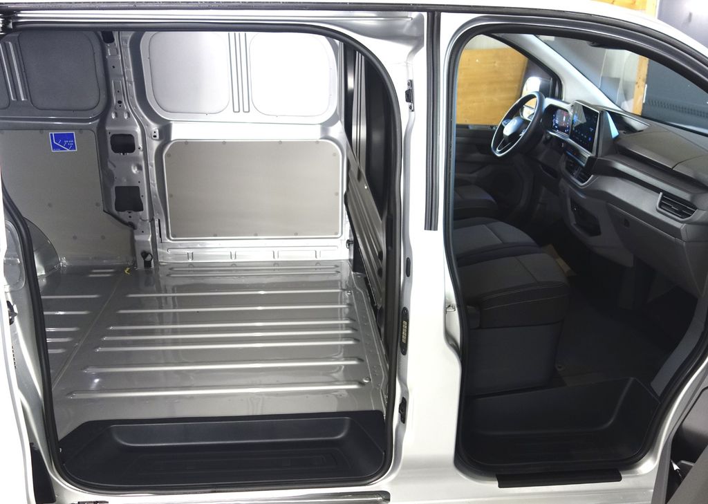 Volkswagen T7 Transporter