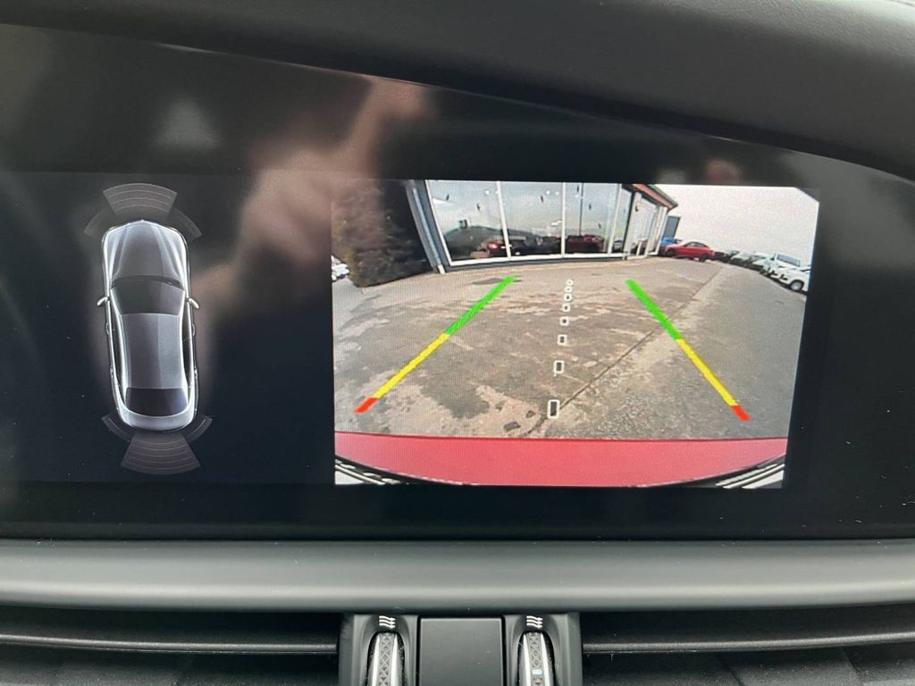 Alfa Romeo Giulia 2021