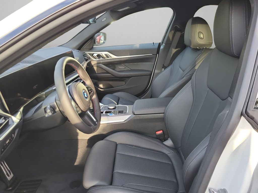 BMW i4 2024