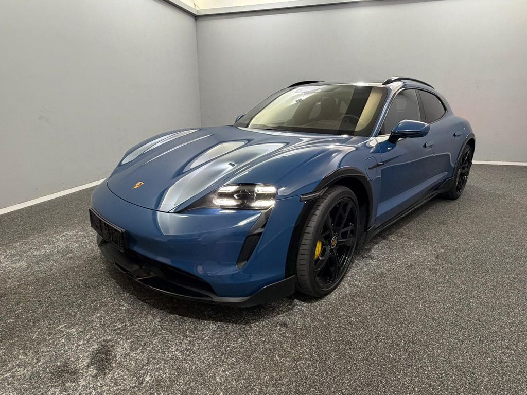 Porsche Taycan 2022