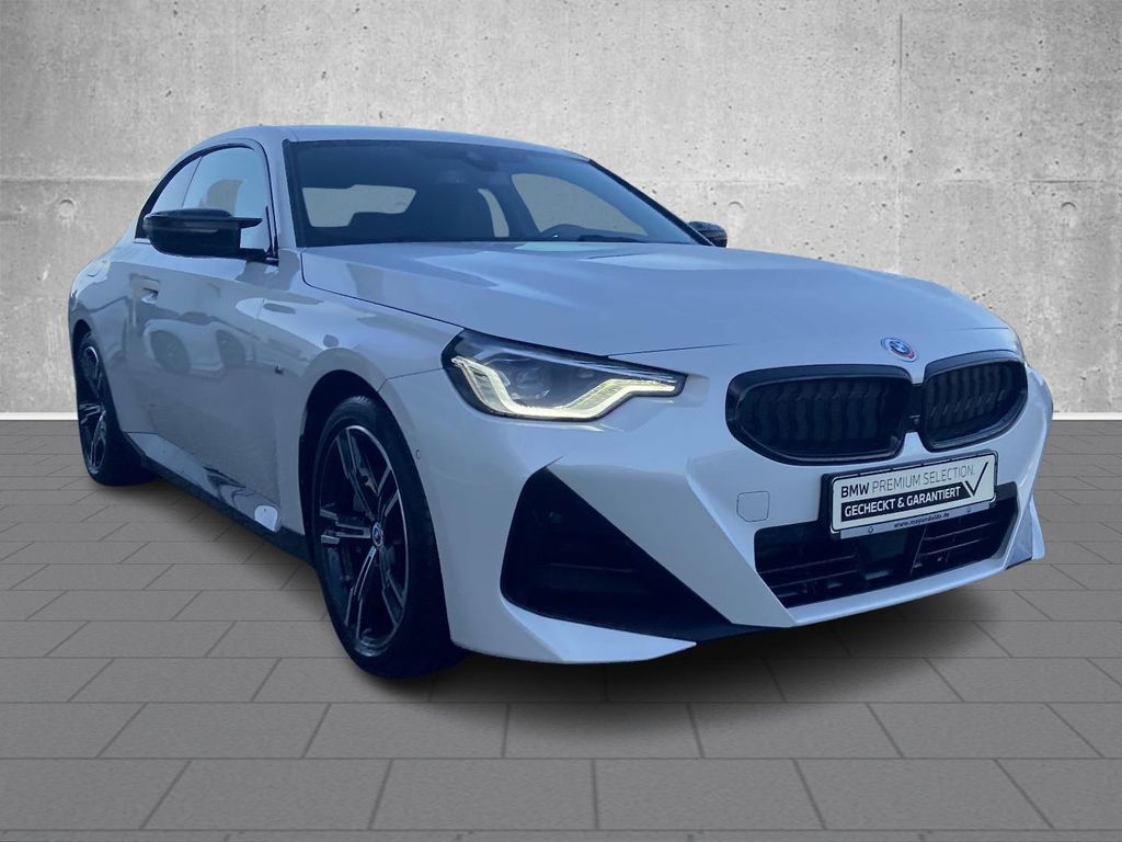 BMW 230 2022