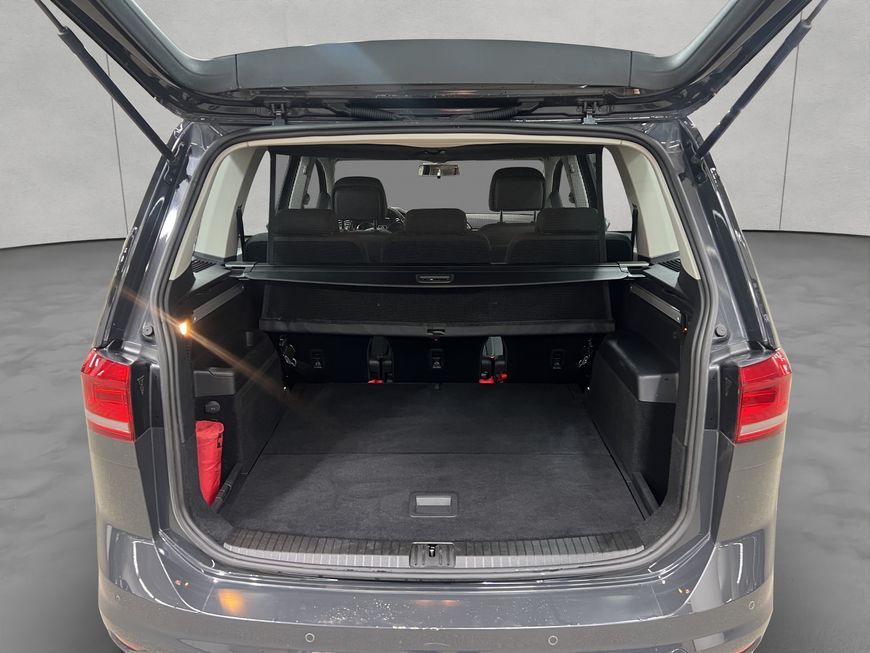 Volkswagen Touran 2021