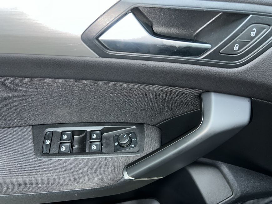 Volkswagen Touran 2021