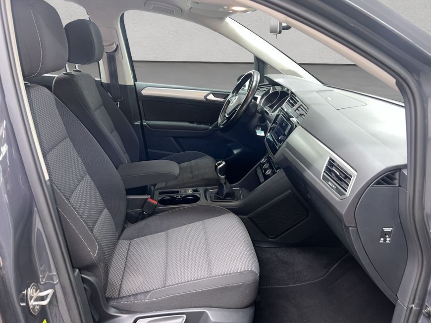 Volkswagen Touran 2021