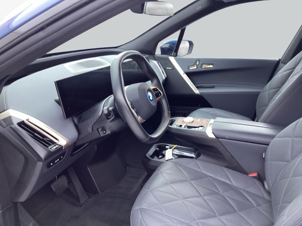 BMW iX 2023