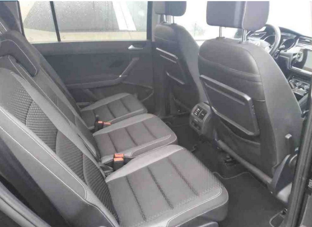 Volkswagen Touran 2021