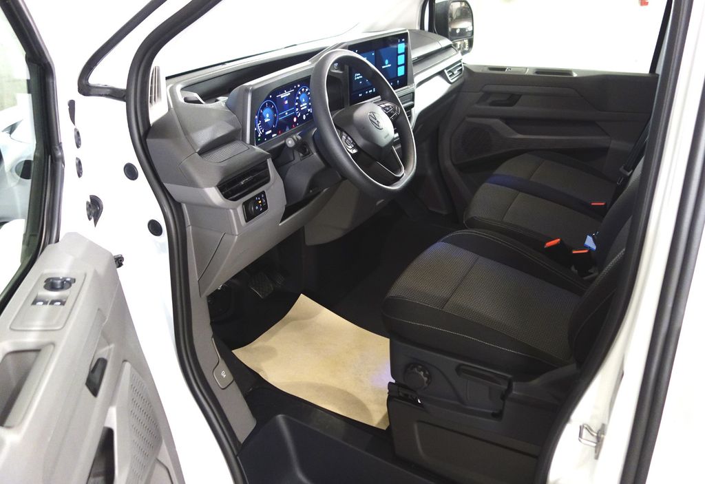 Volkswagen T7 Transporter