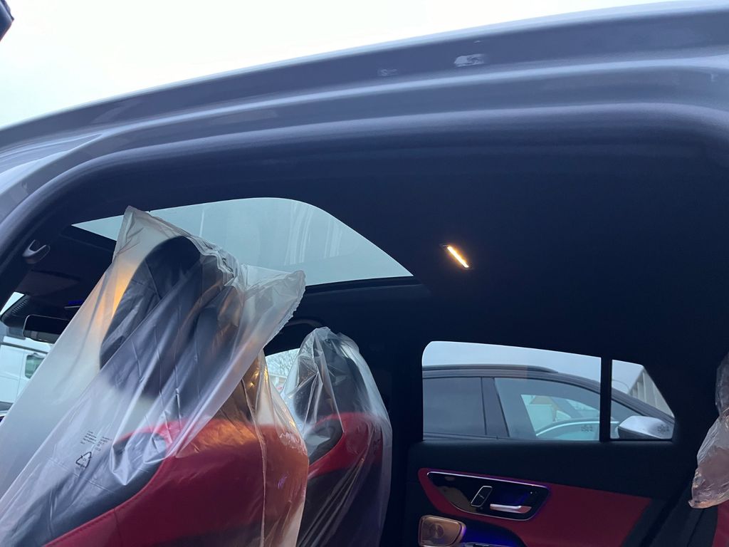 Mercedes-Benz GLC 300 2026