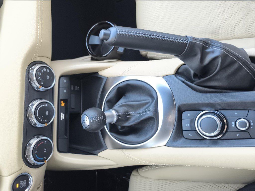 Mazda MX-5 2025