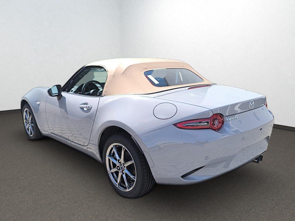 Mazda MX-5 2025