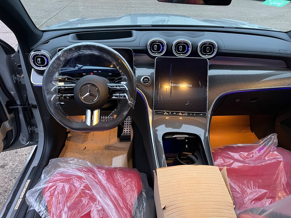 Mercedes-Benz GLC 300 2026