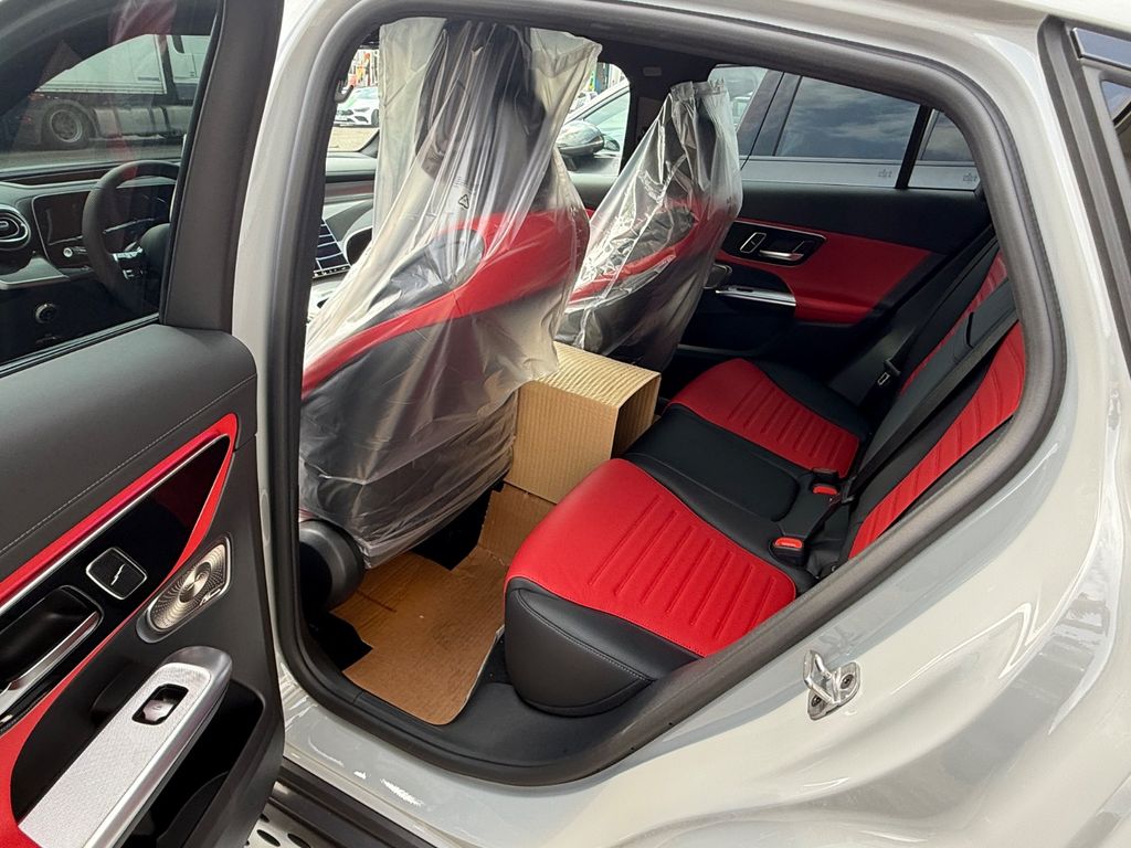 Mercedes-Benz GLC 300 2026