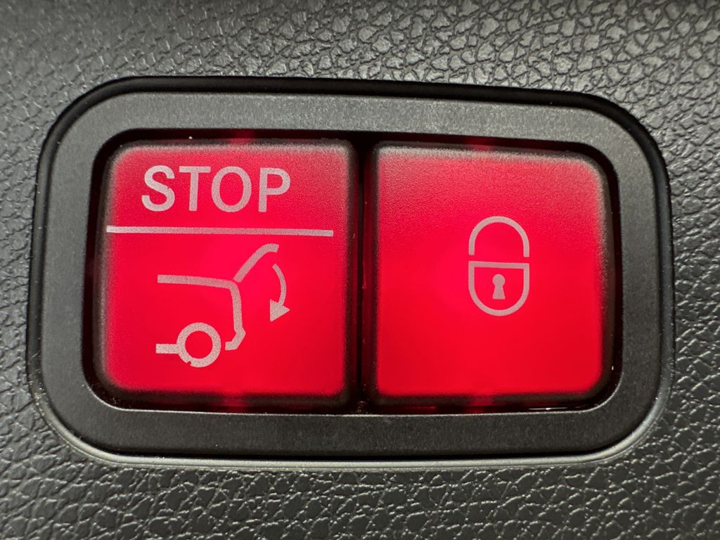 Mercedes-Benz E 300 2021